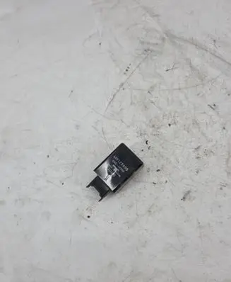 Mitsubishi Pajero Other relay MR122496 11Z5D2