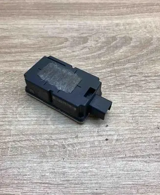 Volvo S40 Alarm control unit/module 30667793