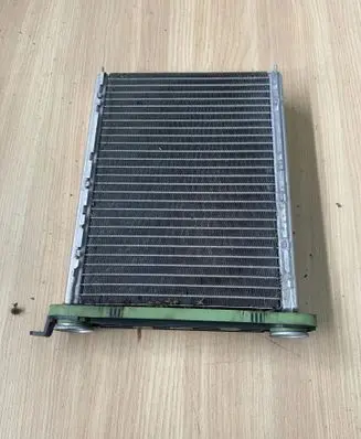 Toyota Hilux (AN10, AN20, AN30) Heater blower radiator T1007696SAA