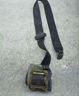 Audi A6 S6 C5 4B Front seatbelt