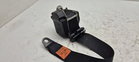 Alfa Romeo 156 Rear seatbelt 049059