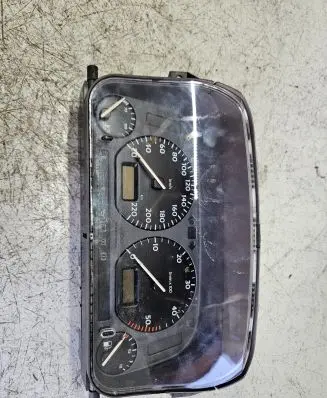 Volkswagen Golf III Speedometer (instrument cluster) 1H5919033M 87001261