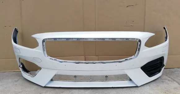 Volvo S90, V90 Front bumper 31383226
