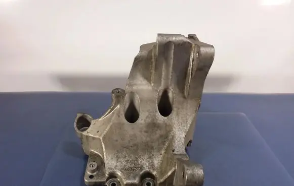 Suzuki SX4 Engine mount vacuum valve 55195377