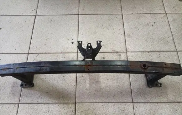 Nissan Qashqai Front bumper cross member