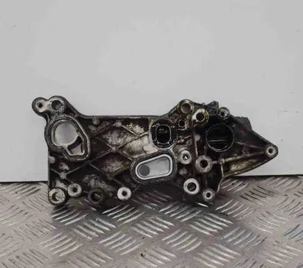 Mercedes-Benz Sprinter W906 Other engine bay part A6511800610