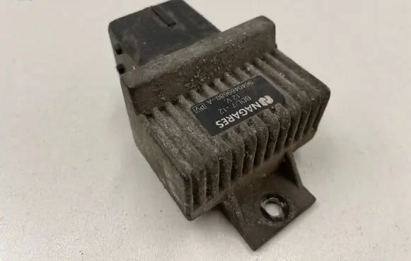 Glow plug pre-heat relay