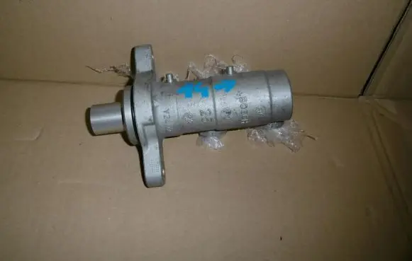 Citroen Jumper Master brake cylinder Y24112