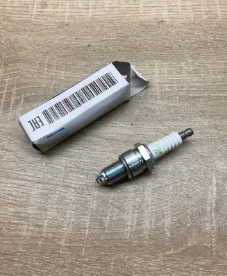 Chevrolet Spark Spark plug 94535748