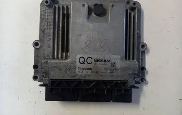 Nissan X-Trail T32 Engine control unit/module 237104BE0D 0281031099 1039S72177