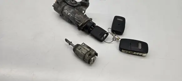 Audi A6 S6 C5 4B Ignition lock 4B0905851C