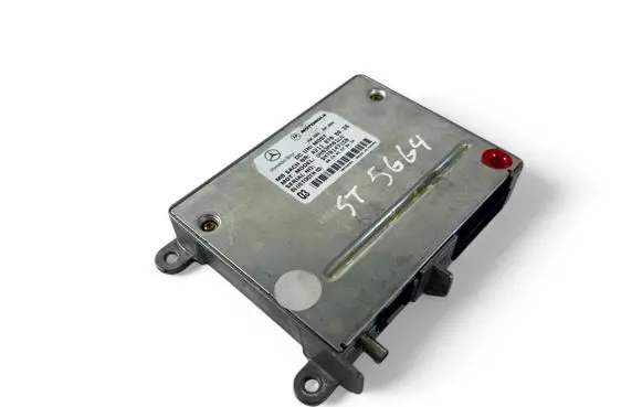 Mercedes-Benz E W211 Bluetooth control unit module A2118700026
