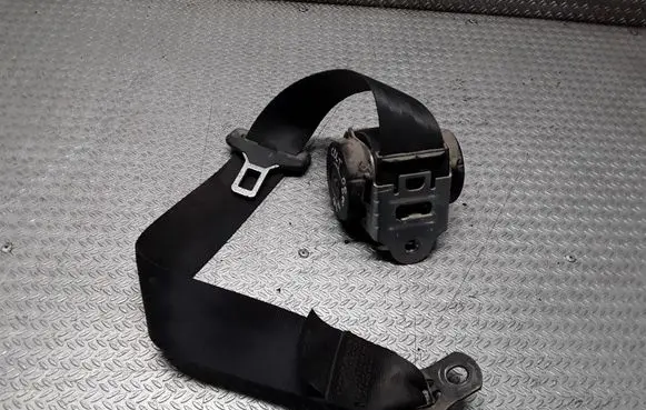 Mitsubishi Colt CZ3 Rear seatbelt 608404000A