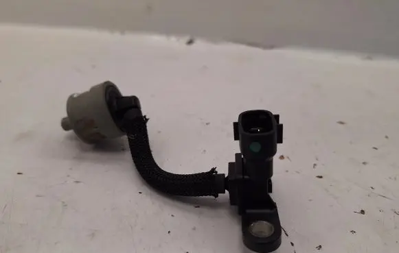 Toyota Avensis T270 Air pressure sensor 8942120200 9091711044