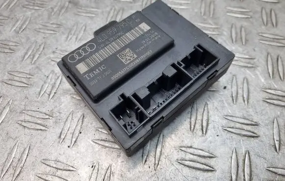 Audi Q7 4L Door control unit/module 4L0959795C