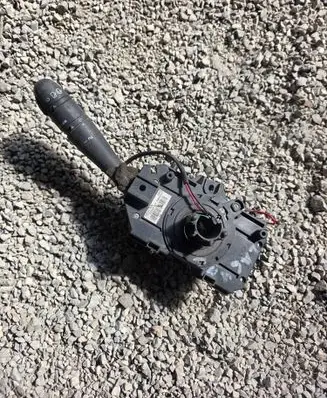 Renault Laguna I Wiper turn signal indicator stalk/switch 7700424173