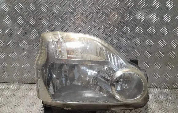Nissan X-Trail T31 Headlight/headlamp