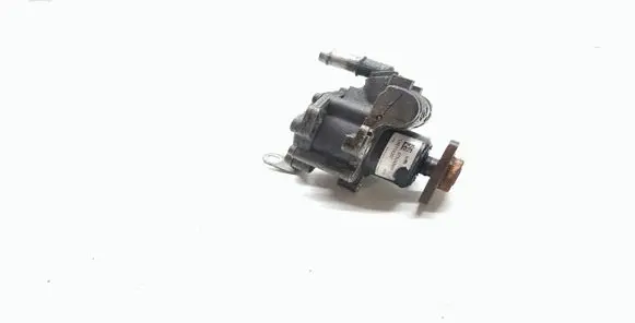 BMW 3 E90 E91 Power steering pump 6783486