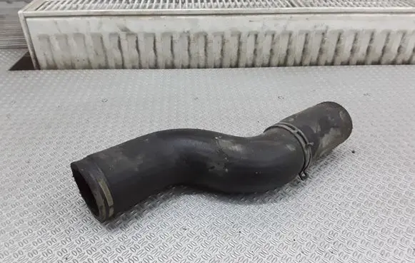Volkswagen II LT Intercooler hose/pipe