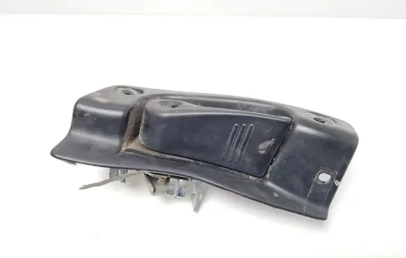 Nissan Navara D40 Tailgate release/open handle 