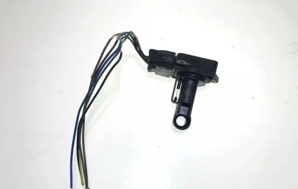 Toyota Corolla E120 E130 Mass air flow meter 222040j010 22204-0j010