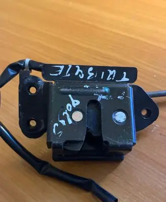 Mazda Tribute Tailgate lock latch 