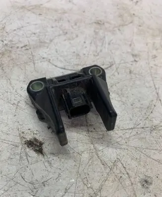 Lexus IS III XE30 Airbag deployment crash/impact sensor 8917330170