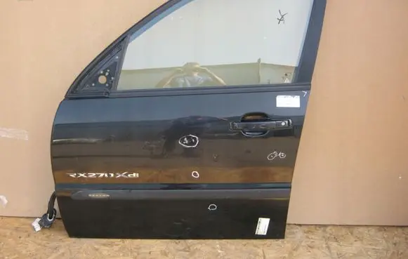 SsangYong Rexton Front door