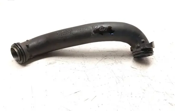 Volvo S60 Intercooler hose/pipe 31293676