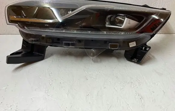 Renault Espace - Grand espace V Headlight/headlamp 260608819R