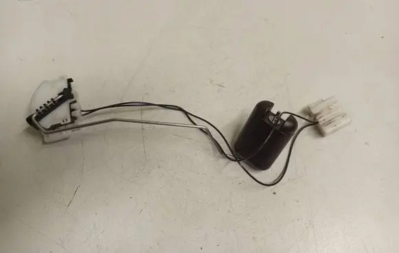 Fuel level sensor