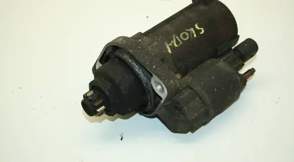 Skoda Octavia Mk2 (1Z) Starter motor 02Z911023G D6GS11