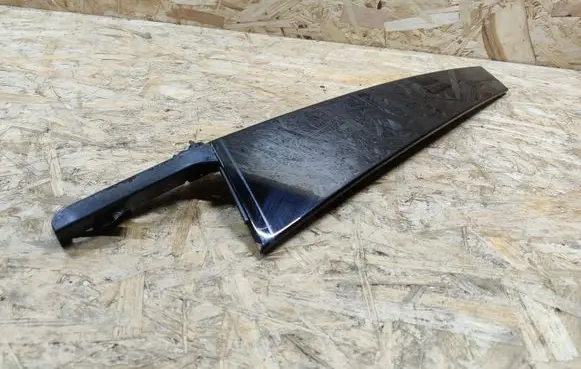 BMW 2 F46 Rear door glass trim molding 7316780