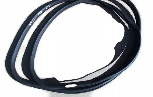 Audi A6 S6 C6 4F Front door rubber seal