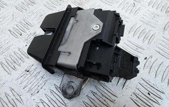 Ford Kuga I Tailgate window lock/catch/latch 8V41S442A66AF