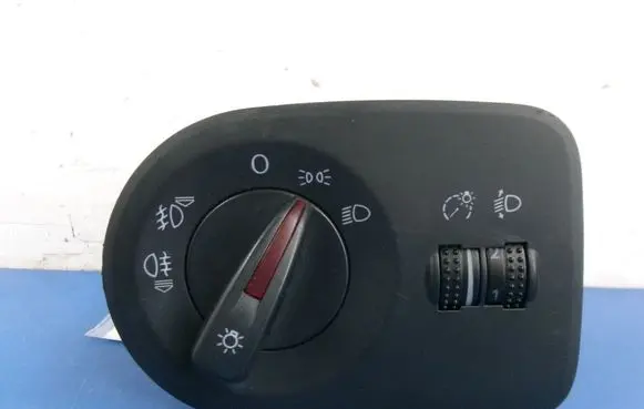 Seat Ibiza IV (6J,6P) Other devices 6J1941531A