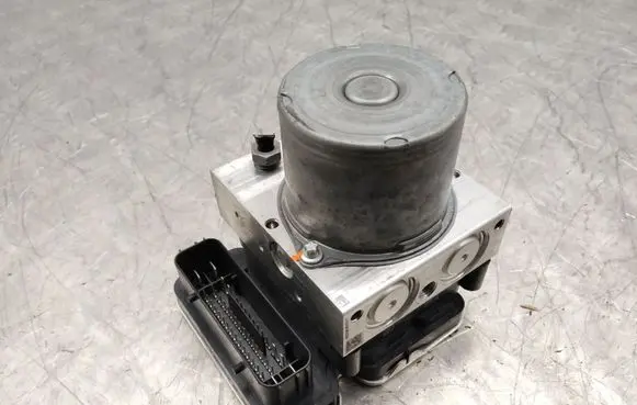 Ford Transit Courier II ABS Pump R2X62B373AD