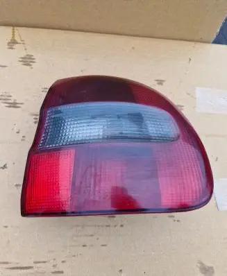 Volvo S40, V40 Rear/tail lights