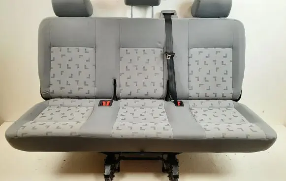 Volkswagen Transporter - Caravelle T5 Third row seats 