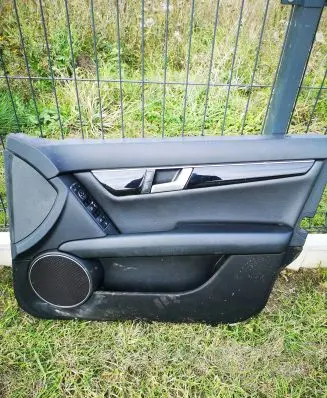 Mercedes-Benz C W204 Front door card panel trim A2047200622 A2047202163 0006446653
