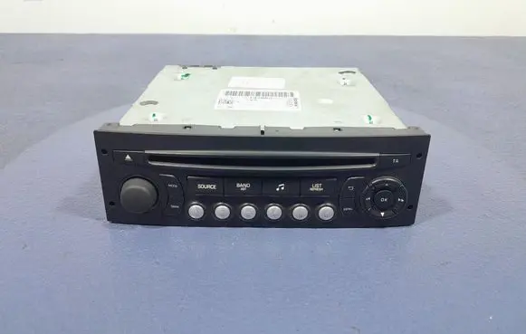 Peugeot Partner Radio/CD/DVD/GPS head unit 98137862XT00