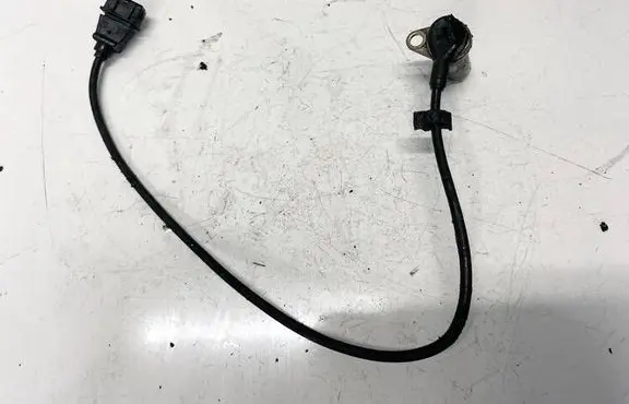 Volkswagen Golf IV Camshaft position sensor 