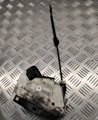 Skoda Yeti (5L) Rear door lock 5K4839016F