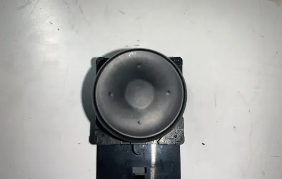 Opel Insignia A Seat control switch 13285104 9056