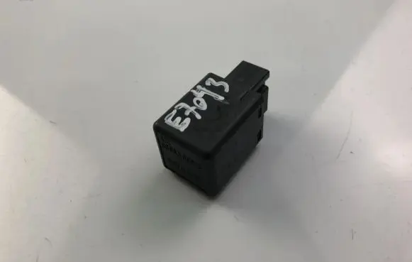 Nissan Almera Other relay 24330C9900