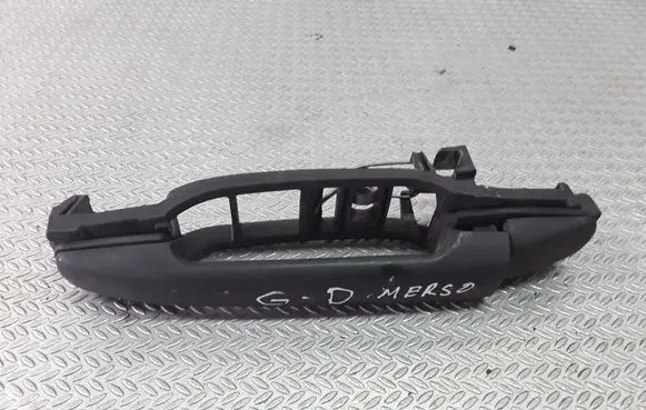 Mercedes-Benz C W202 Rear door exterior handle