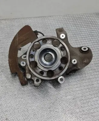 Mercedes-Benz GLC X253 C253 Rear wheel hub spindle/knuckle A2133572600