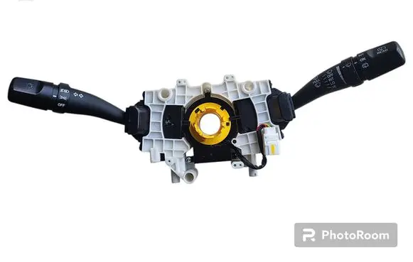Hyundai Tucson JM Wiper turn signal indicator stalk/switch 202003395