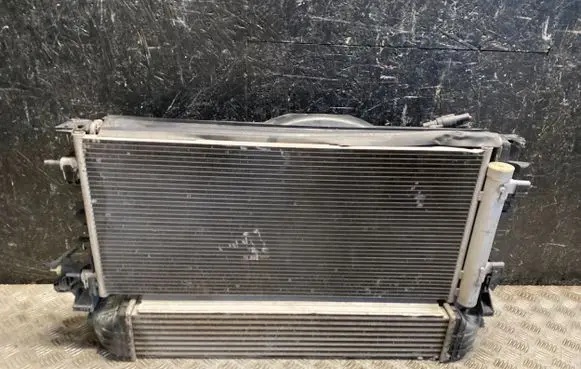 Opel Astra K Coolant radiator 39075518