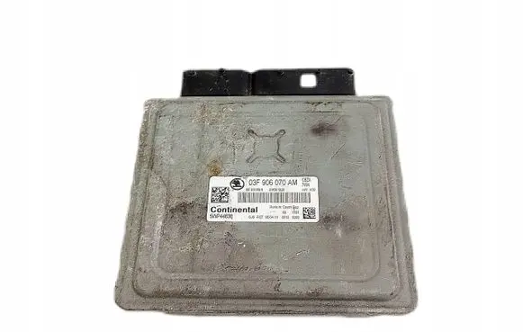 Skoda Fabia Mk2 (5J) Engine control unit/module 03F906070AM